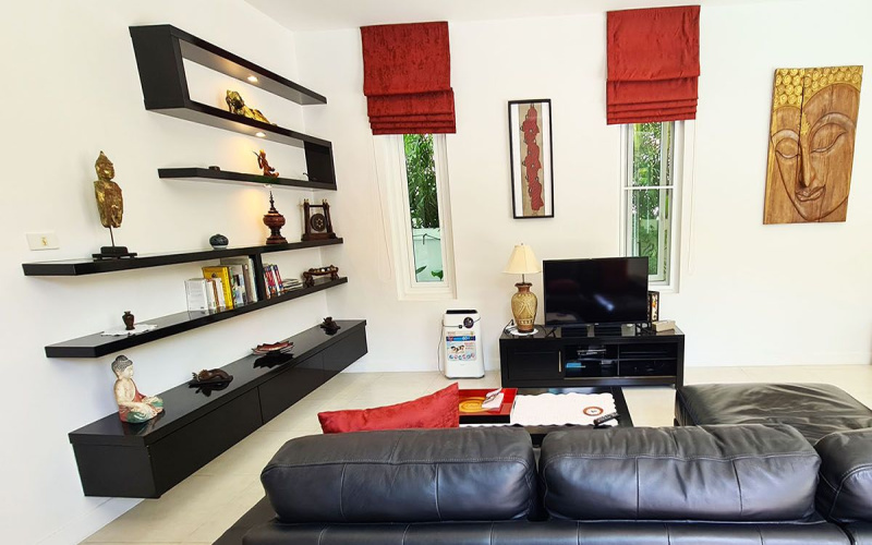 Pool-villa-For-Sale-Hua-Hin-Red-moutain-water-side-livingroom2