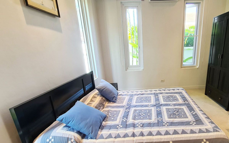 Pool-villa-For-Sale-Hua-Hin-Red-moutain-water-side-guestroom1