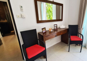 Pool-villa-For-Sale-Hua-Hin-Red-moutain-water-side-hallway Pool-villa-For-Sale-Hua-Hin-Red-moutain-water-side-hallway