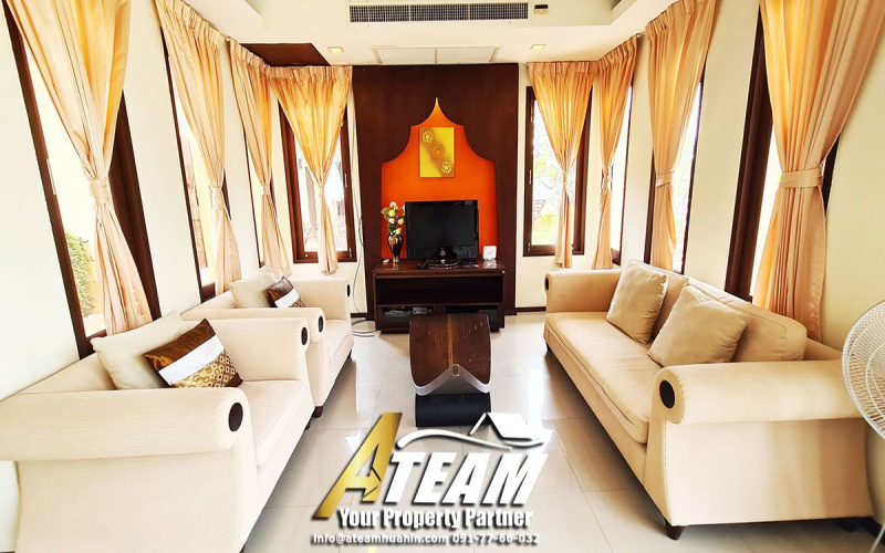 Lakeside-poolvilla-for-sale-hua-hin-Takiap-livingroom