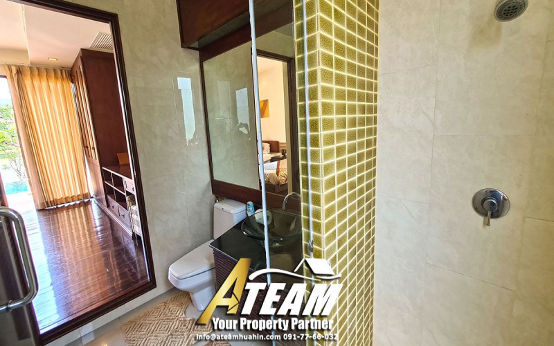 Lakeside-poolvilla-for-sale-hua-hin-Takiap-lake-bathroom1