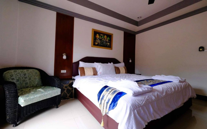 Cha am, Cha Am , 12 Bedrooms, 12 Bathrooms, Commercial, For Sale, ,1611, A-Team Real estate