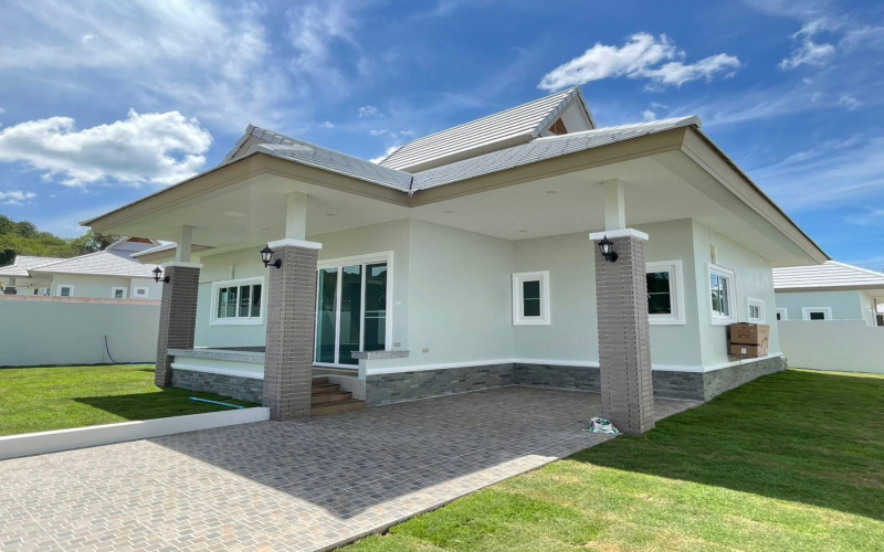 3 Bedrooms, 3 Bathrooms, House / Villa, For Sale, ,1653, A-Team Real estate