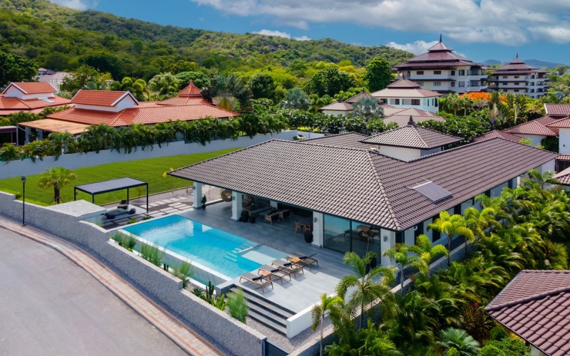 8/35 , Nong Gae, Hua Hin Center 77110, 2 Bedrooms, 2 Bathrooms, House / Villa, For Sale, Moobaan Hua Na,1059, A-Team Real estate