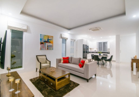 3 Bedrooms, 2 Bathrooms, House / Villa, For Sale, ,1065, A-Team Real estate