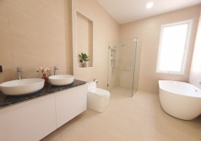 Hua Hin , Hua Hin Center 77110, 4 Bedrooms, 4 Bathrooms, House / Villa, For Sale, ,1066, A-Team Real estate
