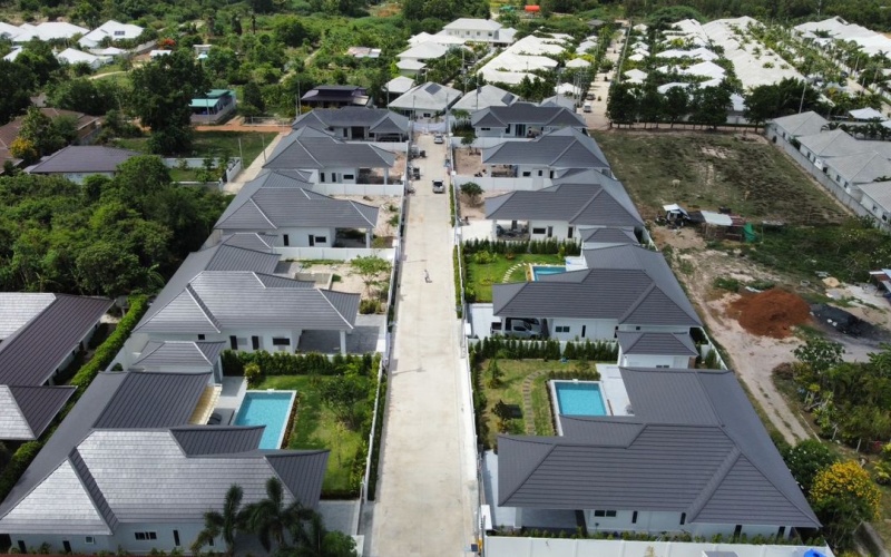 Hua Hin , Hua Hin Center 77110, 4 Bedrooms, 4 Bathrooms, House / Villa, For Sale, ,1066, A-Team Real estate