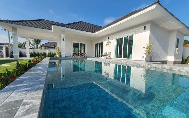 Hua Hin , Hua Hin Center 77110, 4 Bedrooms, 4 Bathrooms, House / Villa, For Sale, ,1066, A-Team Real estate