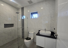 3 Bedrooms, 3 Bathrooms, House / Villa, For Sale, ,1068, A-Team Real estate