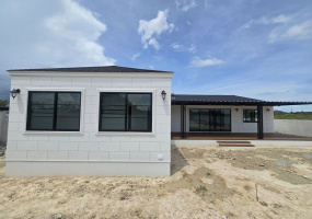 3 Bedrooms, 3 Bathrooms, House / Villa, For Sale, ,1068, A-Team Real estate