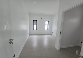 3 Bedrooms, 3 Bathrooms, House / Villa, For Sale, ,1068, A-Team Real estate