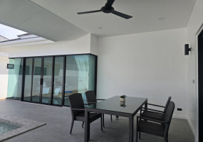 3 Bedrooms, 3 Bathrooms, House / Villa, For Sale, ,1068, A-Team Real estate