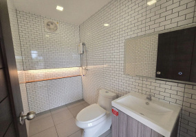 3 Bedrooms, 3 Bathrooms, House / Villa, For Sale, ,1068, A-Team Real estate