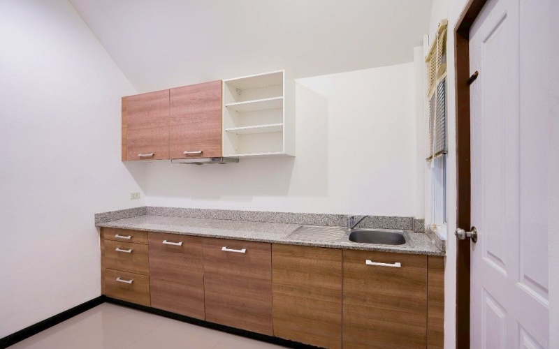 Hpool villa Hua Hin, Hin Lek Fai house for sale, freehold villa Hua Hin, 3 bedroom villa Hua Hin, Hua Hin property, house near Hua Hin beach, villa with no common fees, Hua Hin real estate, budget villa Hua Hin, villa for retirees Thailand

