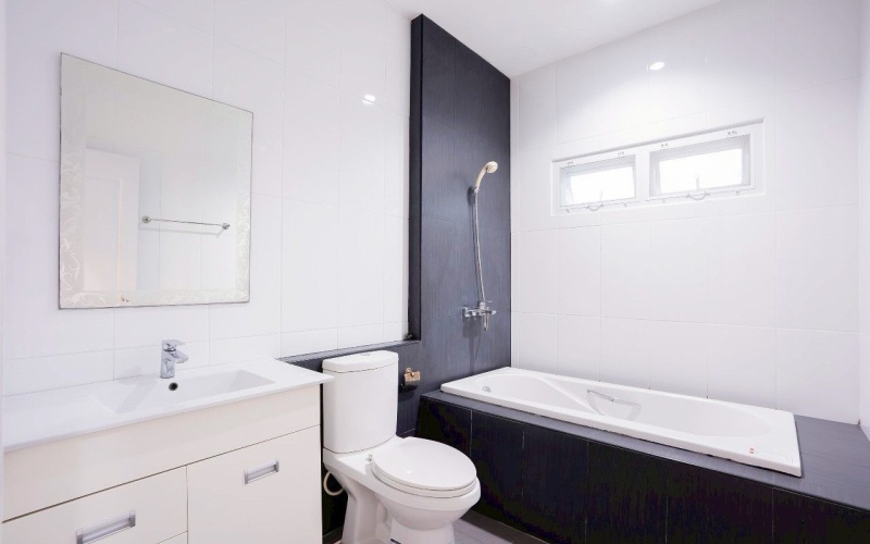 Hpool villa Hua Hin, Hin Lek Fai house for sale, freehold villa Hua Hin, 3 bedroom villa Hua Hin, Hua Hin property, house near Hua Hin beach, villa with no common fees, Hua Hin real estate, budget villa Hua Hin, villa for retirees Thailand

