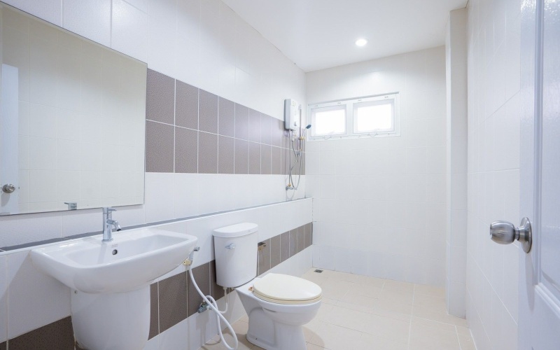 4 bedroom pool villa Hua Hin, Hin Lek Fai house for sale, freehold villa Hua Hin, Hua Hin property for sale, large villa Hua Hin, no common fees, family villa Hua Hin, budget pool villa Thailand, real estate Hua Hin, house with land Hua Hin

