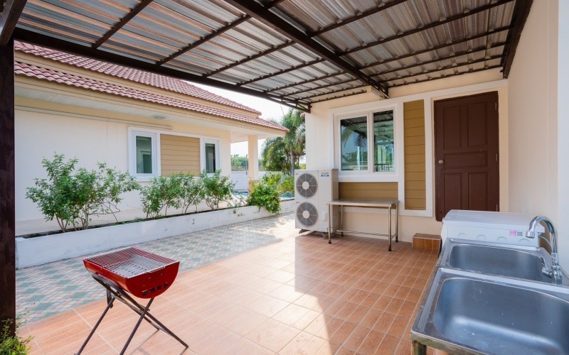 4 bedroom pool villa Hua Hin, Hin Lek Fai house for sale, freehold villa Hua Hin, Hua Hin property for sale, large villa Hua Hin, no common fees, family villa Hua Hin, budget pool villa Thailand, real estate Hua Hin, house with land Hua Hin

