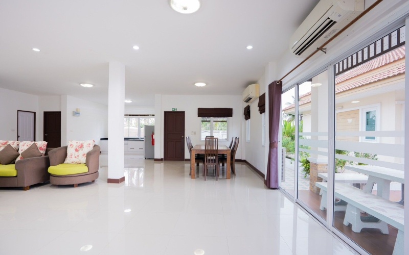 4 bedroom pool villa Hua Hin, Hin Lek Fai house for sale, freehold villa Hua Hin, Hua Hin property for sale, large villa Hua Hin, no common fees, family villa Hua Hin, budget pool villa Thailand, real estate Hua Hin, house with land Hua Hin

