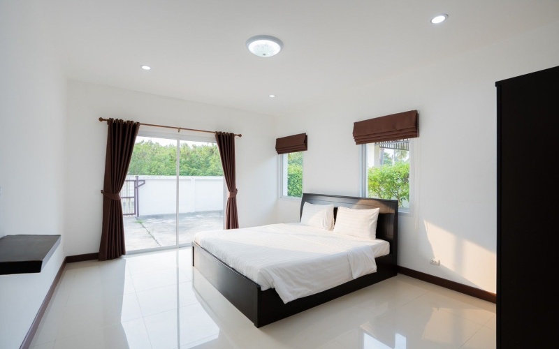 4 bedroom pool villa Hua Hin, Hin Lek Fai house for sale, freehold villa Hua Hin, Hua Hin property for sale, large villa Hua Hin, no common fees, family villa Hua Hin, budget pool villa Thailand, real estate Hua Hin, house with land Hua Hin

