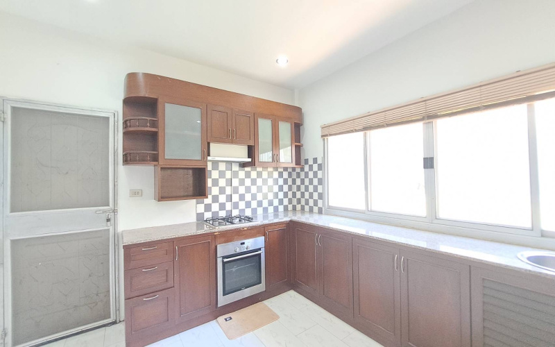 Hua Hin, Hua Hin Center , 3 Bedrooms, 2 Bathrooms, House / Villa, For Sale, ,1940, A-Team Real estate